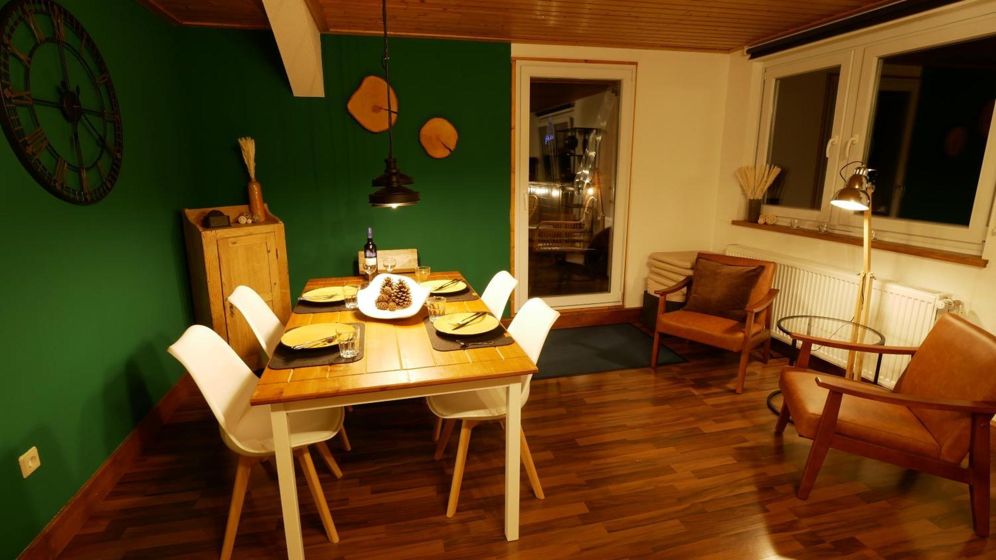 Green Loft Schwarzwald - Dach-Balkon--Musik-Ecke Fluorn-Winzeln ภายนอก รูปภาพ