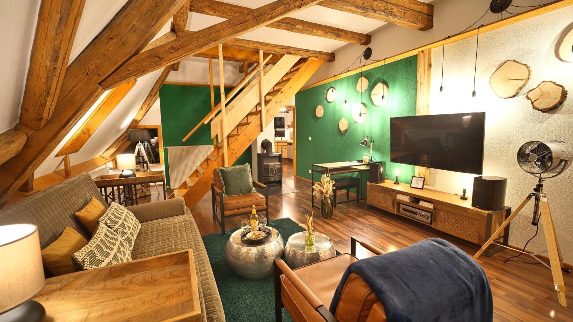 Green Loft Schwarzwald - Dach-Balkon--Musik-Ecke Fluorn-Winzeln ภายนอก รูปภาพ